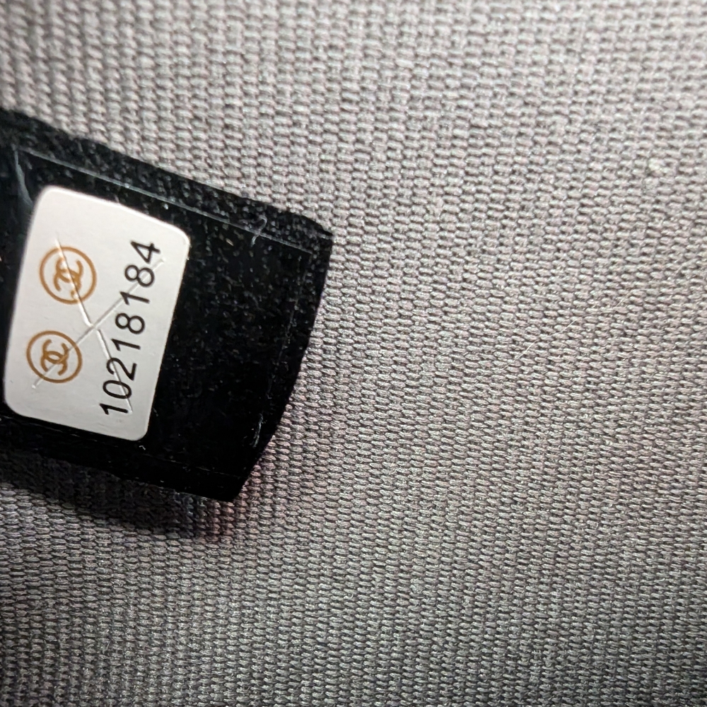 Authentic Chic Black Quilted Chain Bag - Picture 5 of 10